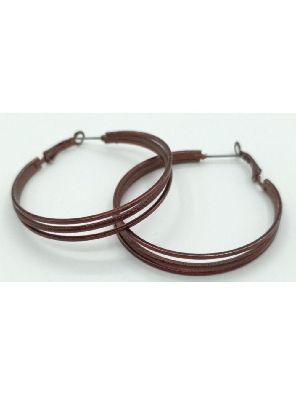 Vintage Copper-Tone Textured Hoop Earrings Lightweight Statement Jewelry - Picture 6 of 6